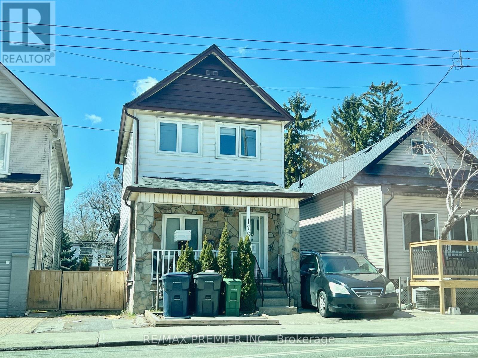 176 COXWELL AVENUE, Toronto, Ontario