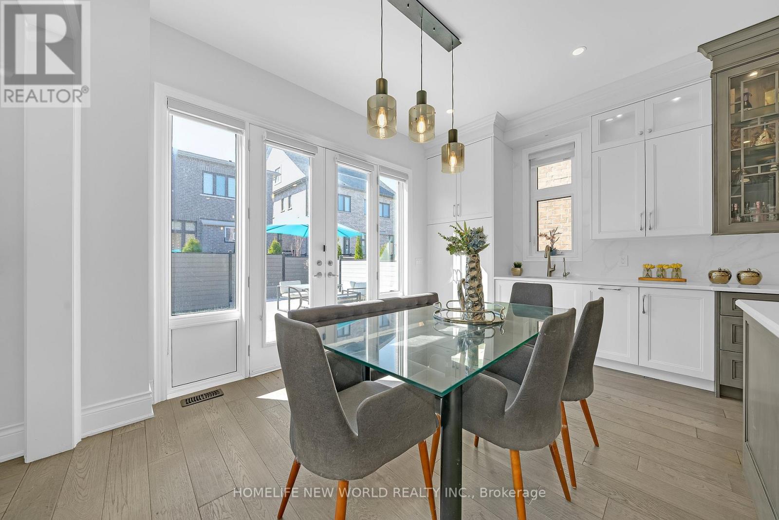 20 Planet Street, Richmond Hill, Ontario  L4C 4V8 - Photo 12 - N12999436