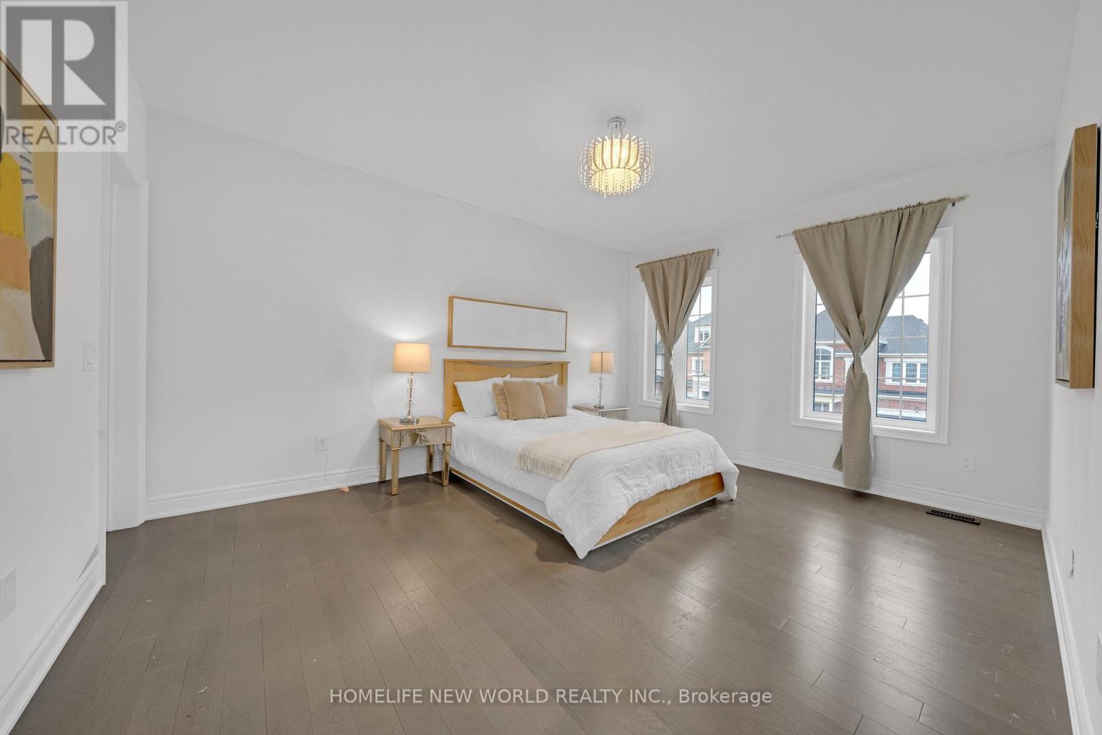 20 Planet Street, Richmond Hill, Ontario  L4C 4V8 - Photo 23 - N12999436