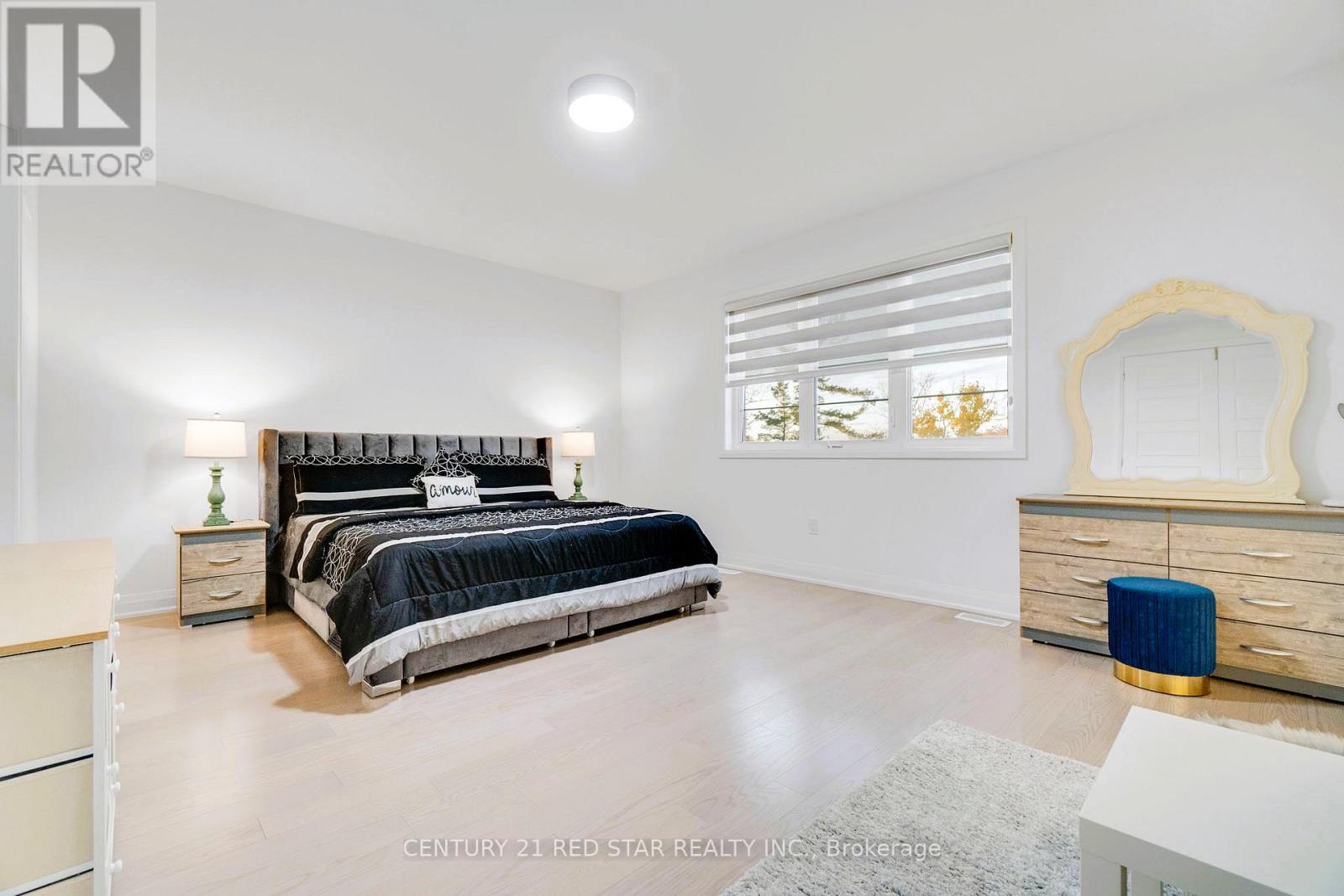 3251 Harasym Trail, Oakville, Ontario  L6M 5N6 - Photo 21 - W12996632