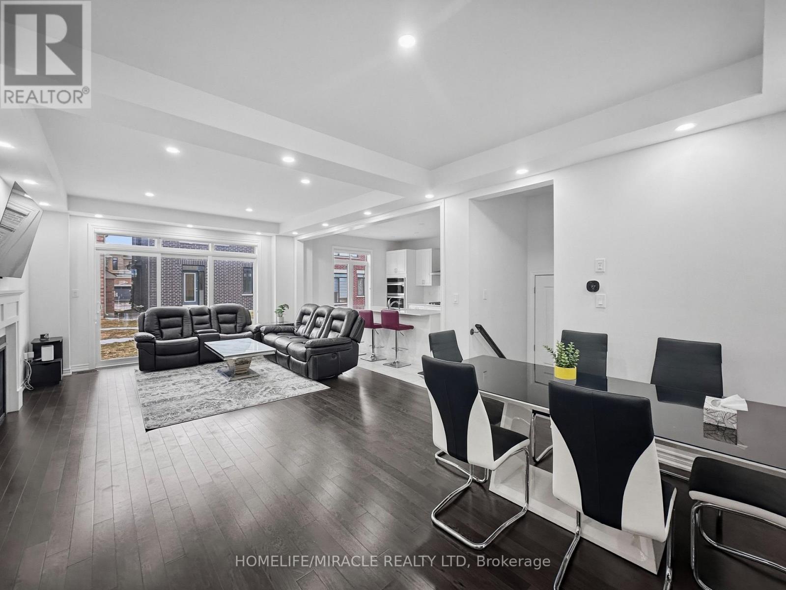 12 Orr Avenue, Erin, Ontario  N0B 1T0 - Photo 7 - X13008862