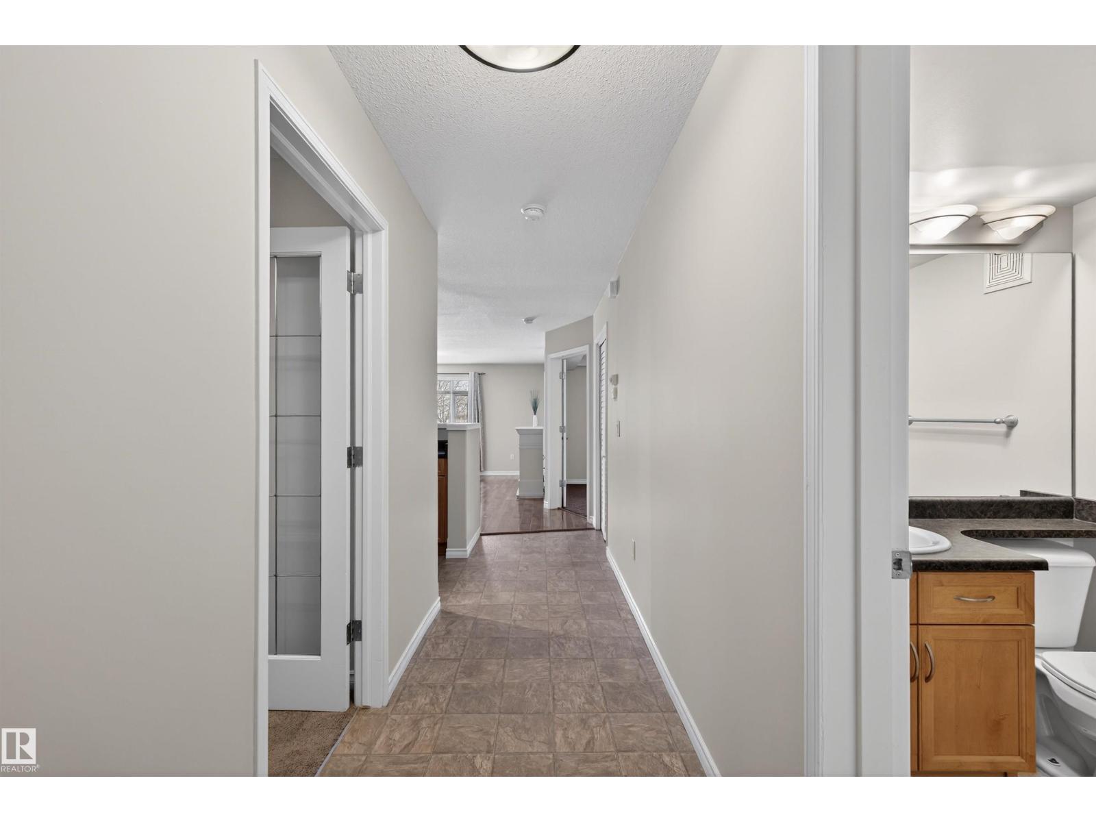 #102 1589 Glastonbury Bv Nw, Edmonton, Alberta  T5T 2V1 - Photo 25 - E4476301