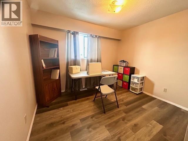 5735 Gairdner Crescent, Fort Nelson, British Columbia  V0C 1R0 - Photo 8 - R3112410