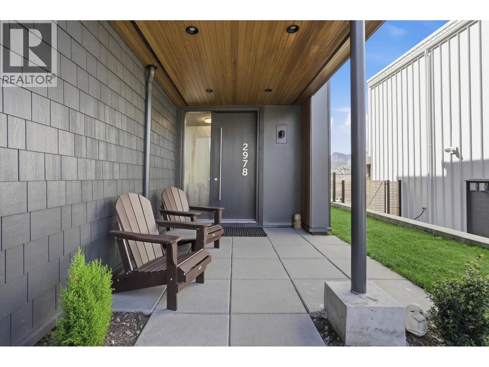 2978 Huckleberry Drive, Squamish, British Columbia  V8B 1B2 - Photo 10 - R3112545