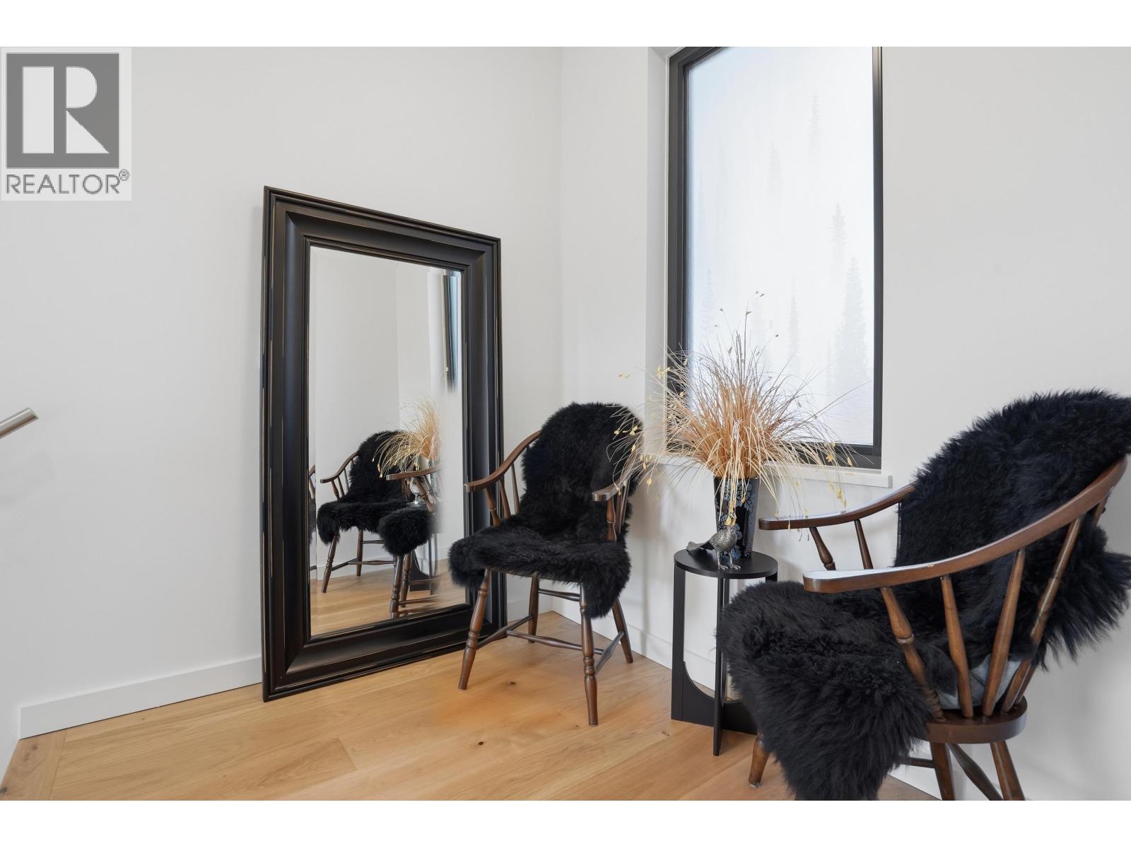 2978 Huckleberry Drive, Squamish, British Columbia  V8B 1B2 - Photo 12 - R3112545