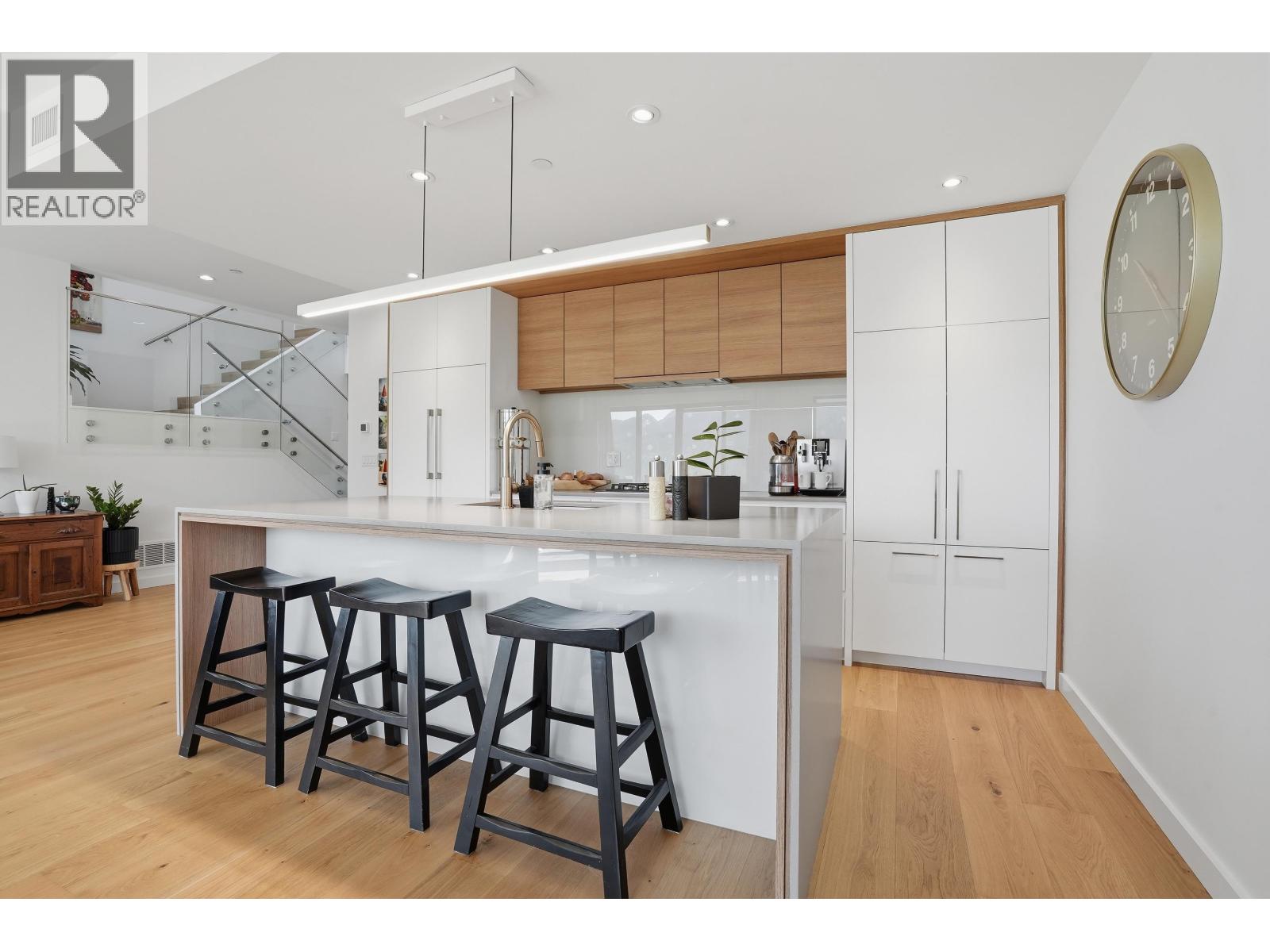 2978 Huckleberry Drive, Squamish, British Columbia  V8B 1B2 - Photo 4 - R3112545