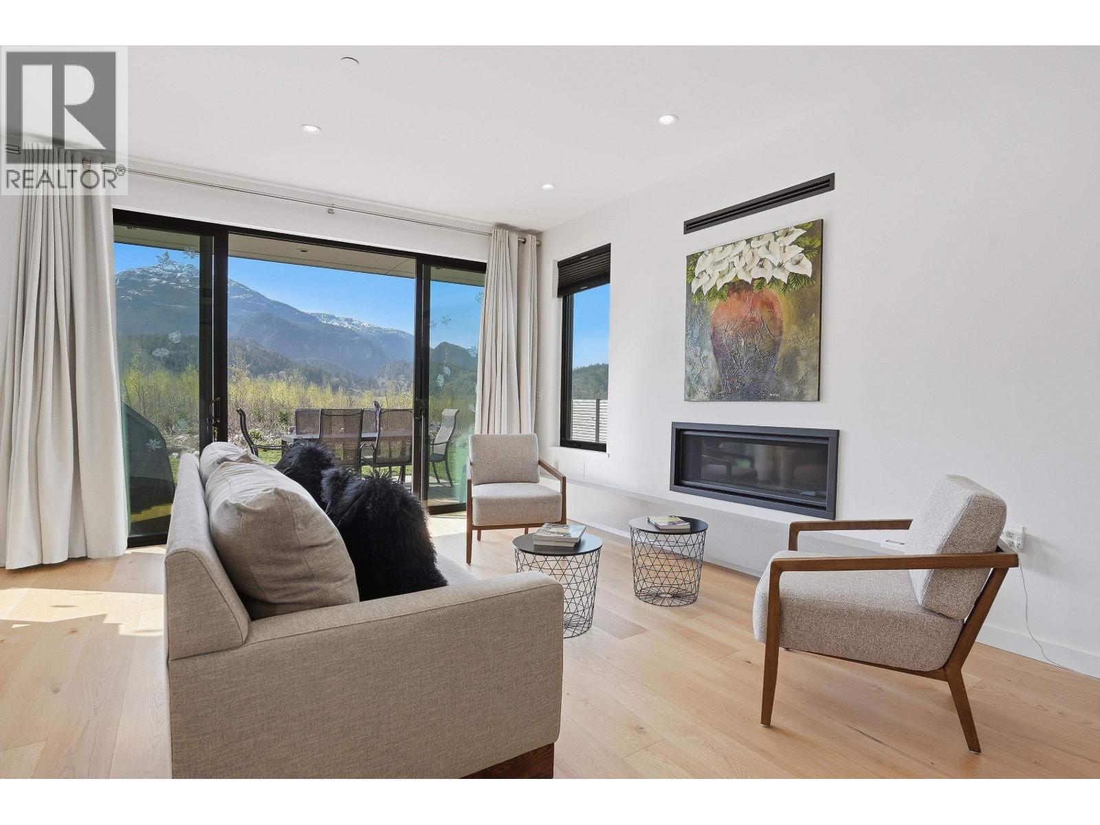 2978 Huckleberry Drive, Squamish, British Columbia  V8B 1B2 - Photo 7 - R3112545