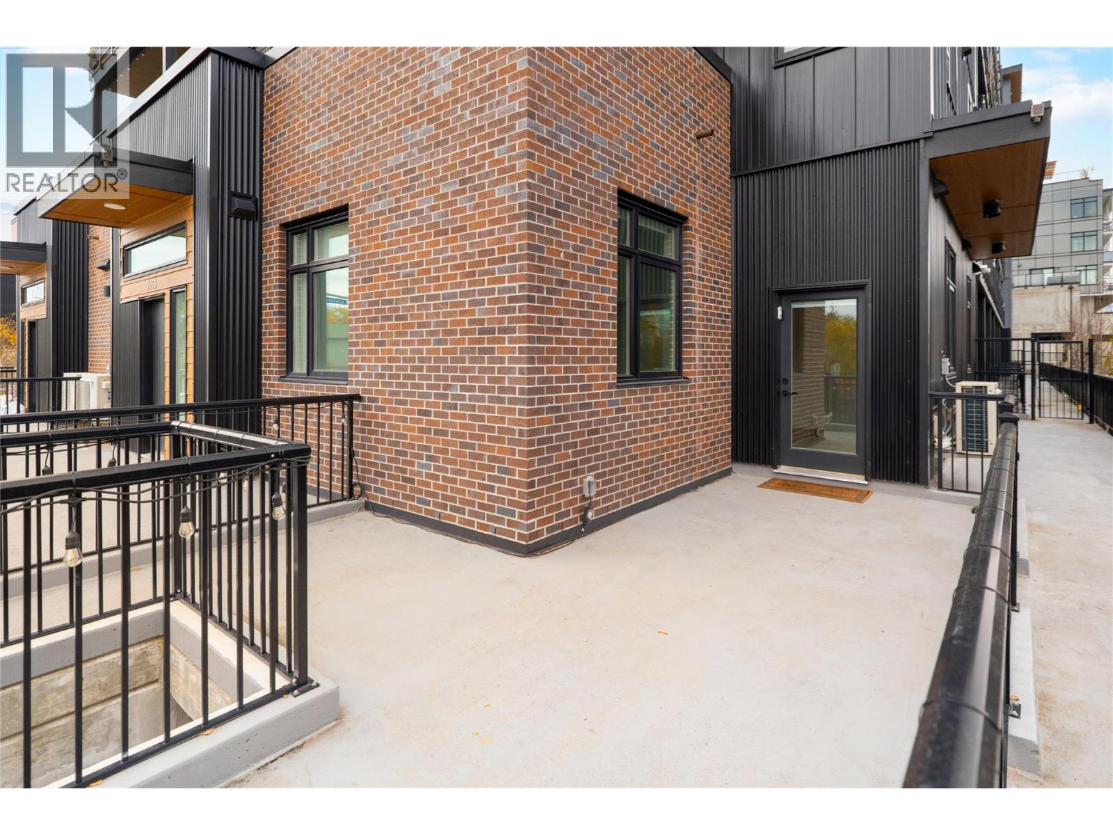 660 Cawston Avenue Unit# 105, Kelowna, British Columbia  V1Y 9M1 - Photo 9 - 10380424