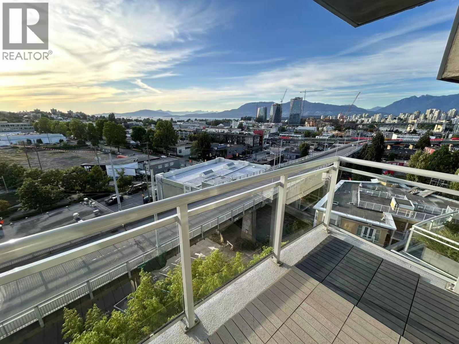 902 1565 W 6th Avenue, Vancouver, British Columbia  V6J 1R1 - Photo 2 - R3112530