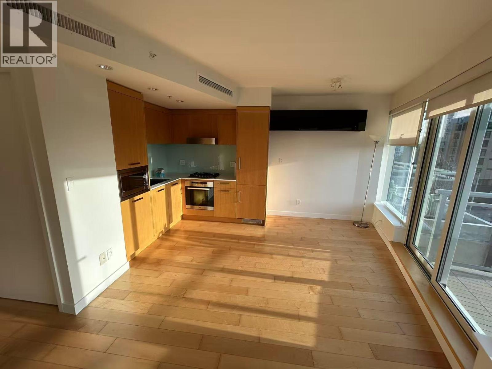 902 1565 W 6th Avenue, Vancouver, British Columbia  V6J 1R1 - Photo 4 - R3112530