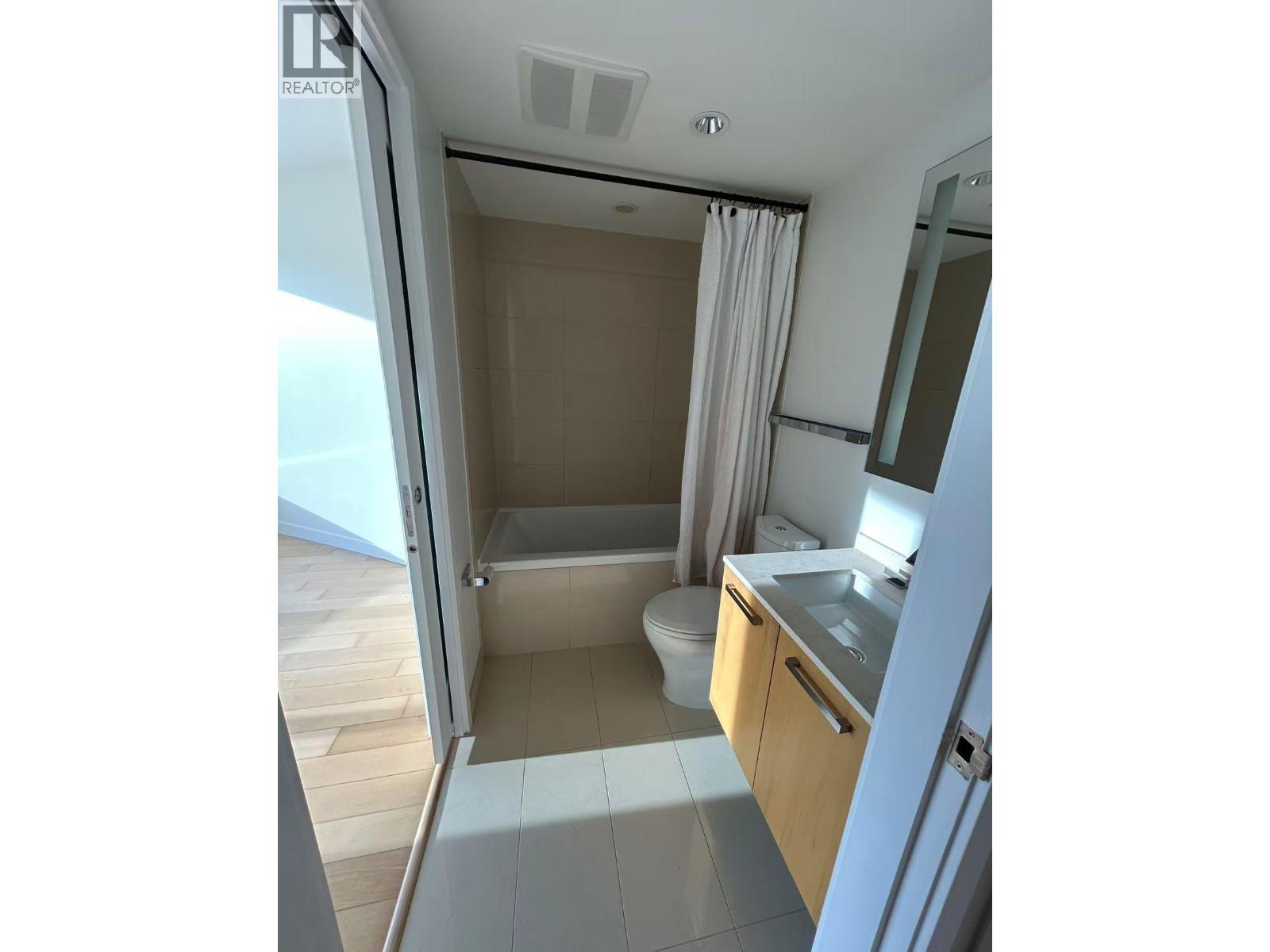 902 1565 W 6th Avenue, Vancouver, British Columbia  V6J 1R1 - Photo 9 - R3112530