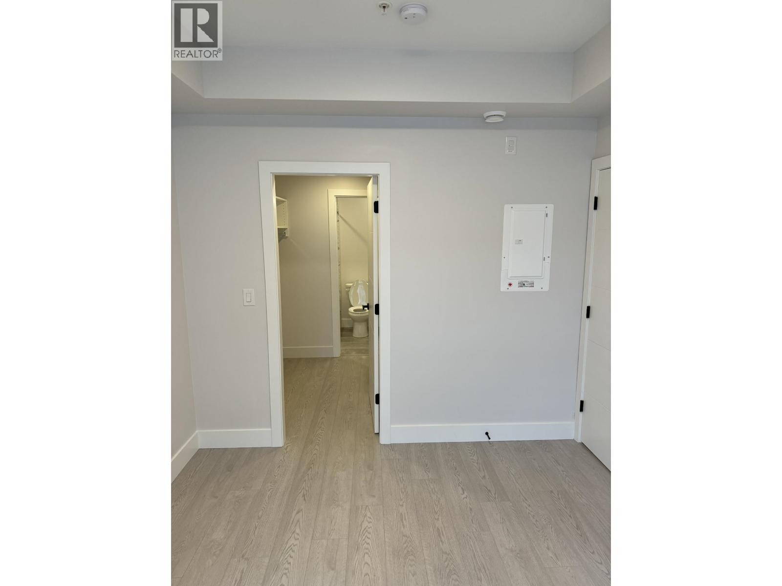 319 11655 Fraser Street, Maple Ridge, British Columbia  V2X 6W9 - Photo 11 - R3112574