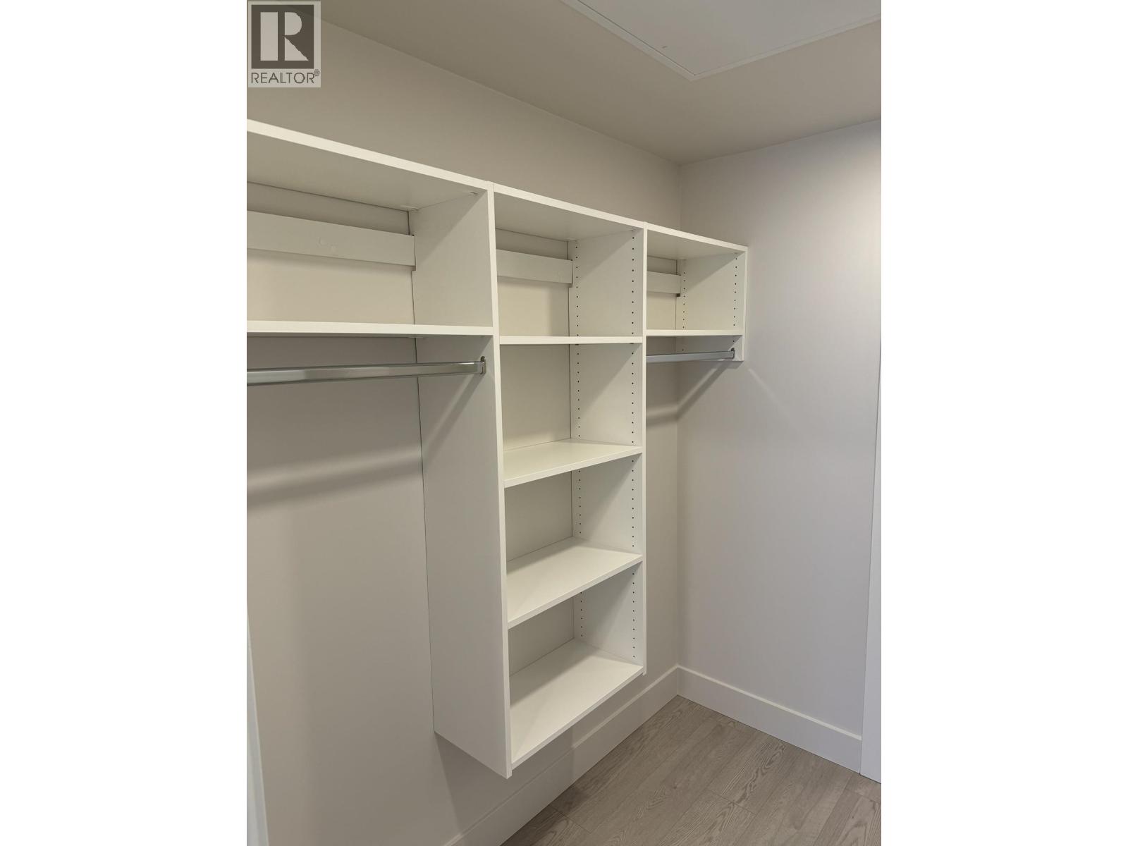 319 11655 Fraser Street, Maple Ridge, British Columbia  V2X 6W9 - Photo 9 - R3112574