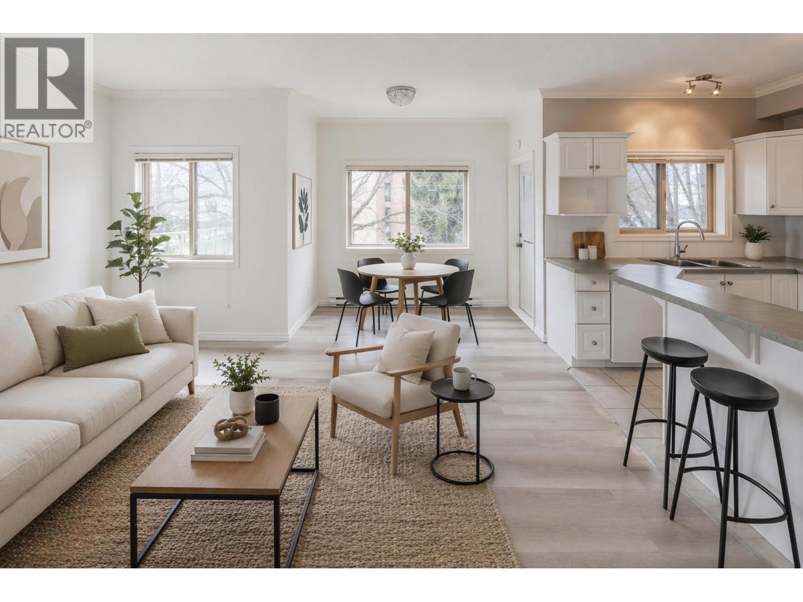 196 WADE Avenue Unit# 208, Penticton, British Columbia