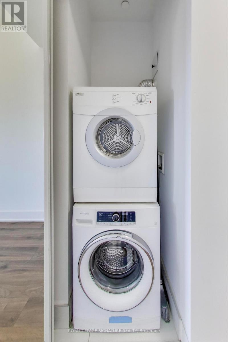 1826 - 111 St Clair Avenue W, Toronto (Yonge-St. Clair), Ontario  M4V 1N5 - Photo 11 - C13009794