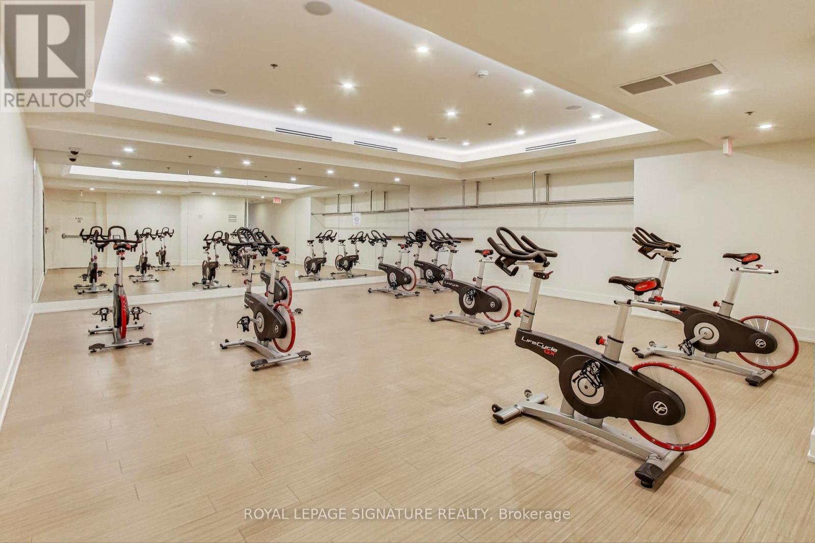 1826 - 111 St Clair Avenue W, Toronto (Yonge-St. Clair), Ontario  M4V 1N5 - Photo 15 - C13009794