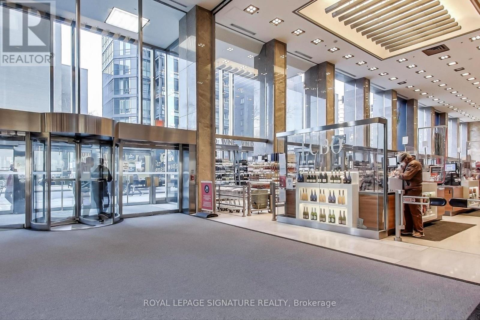 1826 - 111 St Clair Avenue W, Toronto (Yonge-St. Clair), Ontario  M4V 1N5 - Photo 35 - C13009794