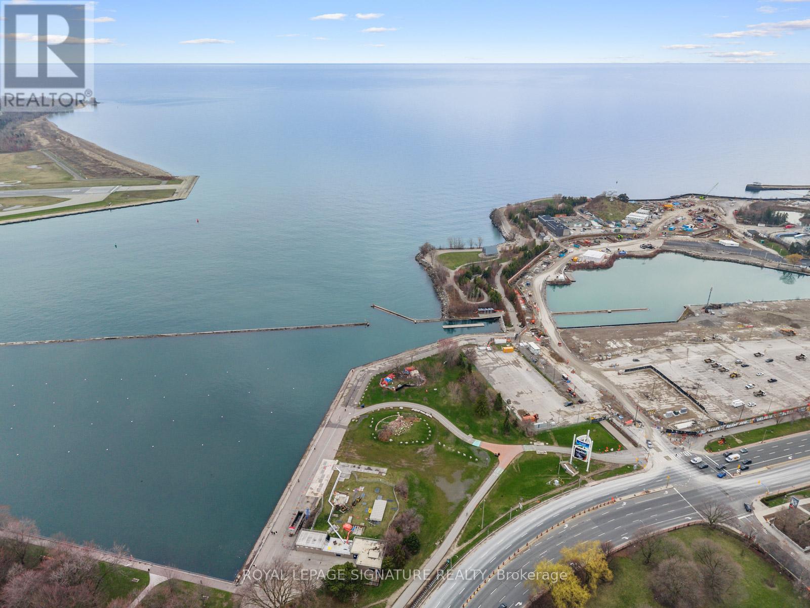 223 - 26 Western Battery Road, Toronto, Ontario  M6K 3N9 - Photo 48 - C13009854