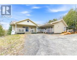 5195 MCDONALD'S CORNERS ROAD, Lanark Highlands, Ontario