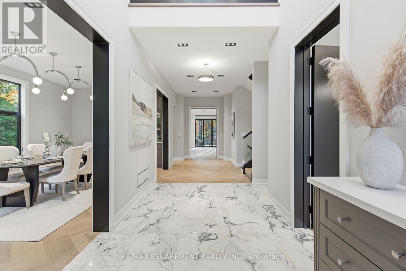 1380 Birchwood Heights Drive, Mississauga, Ontario  L5G 2Y2 - Photo 8 - W13004658