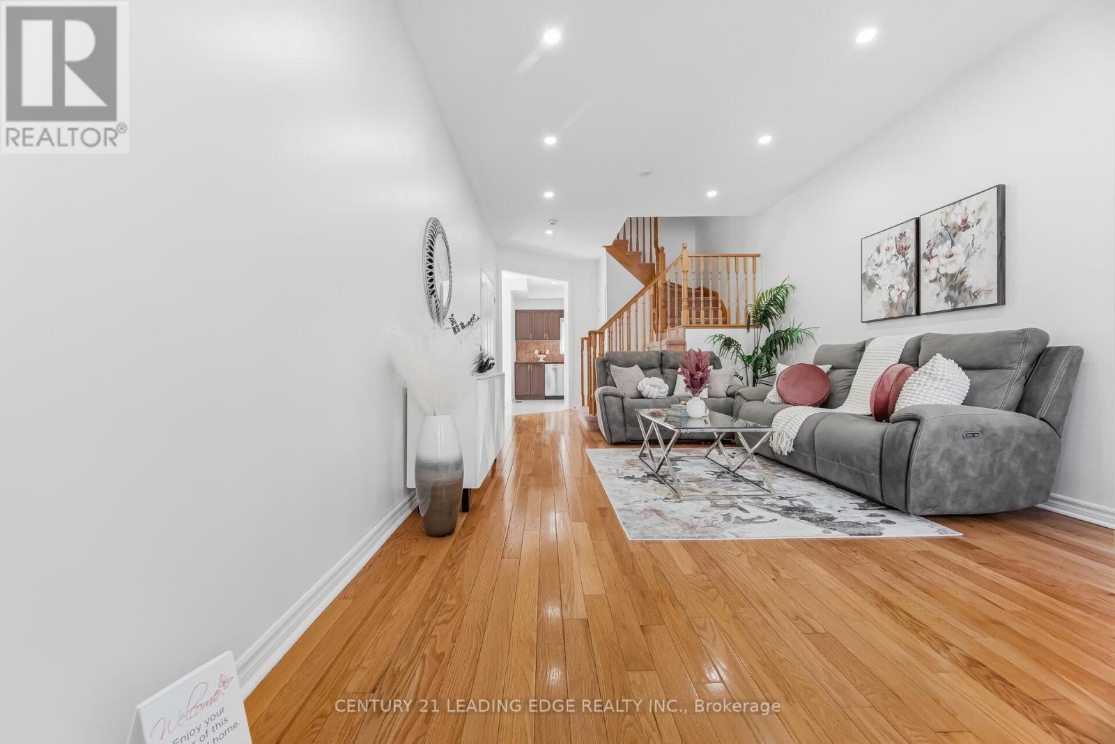 4 Moores Court, Markham, Ontario  L6B 0V7 - Photo 9 - N13009824