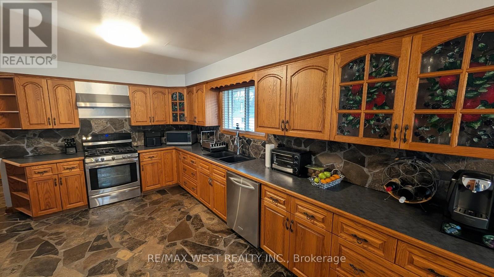 2314 Crystal Beach Road, Innisfil (Alcona), Ontario  L9S 3W9 - Photo 15 - N13009850