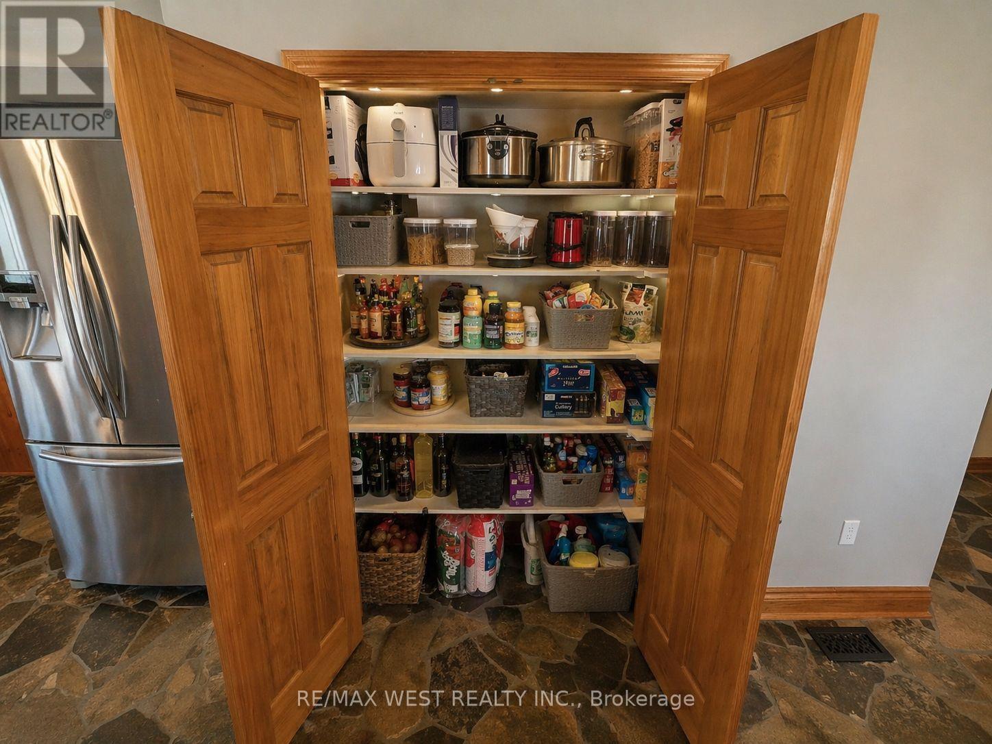 2314 Crystal Beach Road, Innisfil (Alcona), Ontario  L9S 3W9 - Photo 17 - N13009850