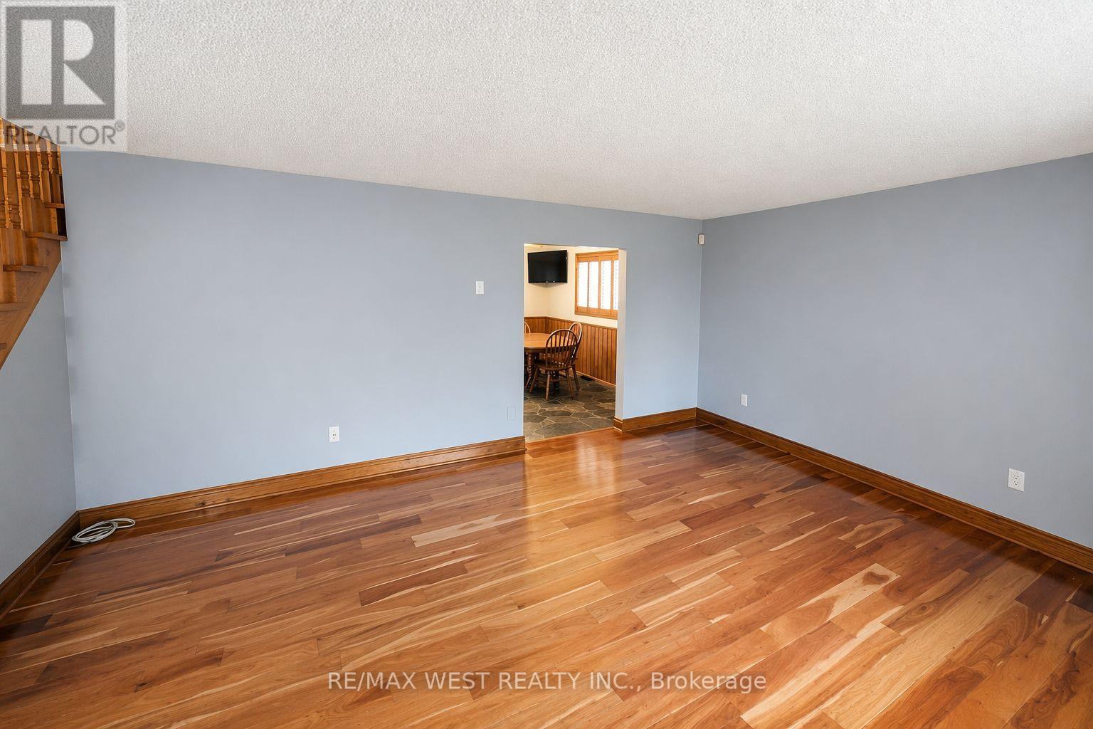 2314 Crystal Beach Road, Innisfil (Alcona), Ontario  L9S 3W9 - Photo 6 - N13009850