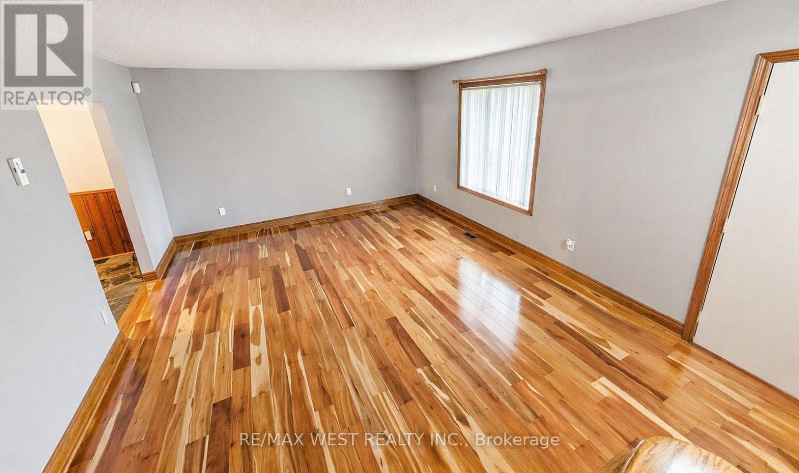 2314 Crystal Beach Road, Innisfil (Alcona), Ontario  L9S 3W9 - Photo 8 - N13009850