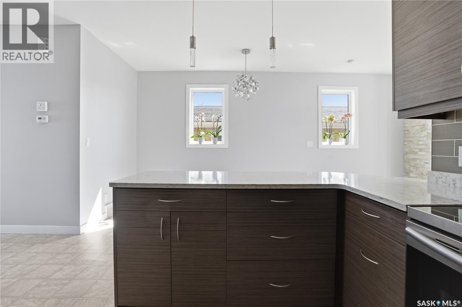 2168 Wascana Street, Regina, Saskatchewan  S4T 4J9 - Photo 8 - SK033045