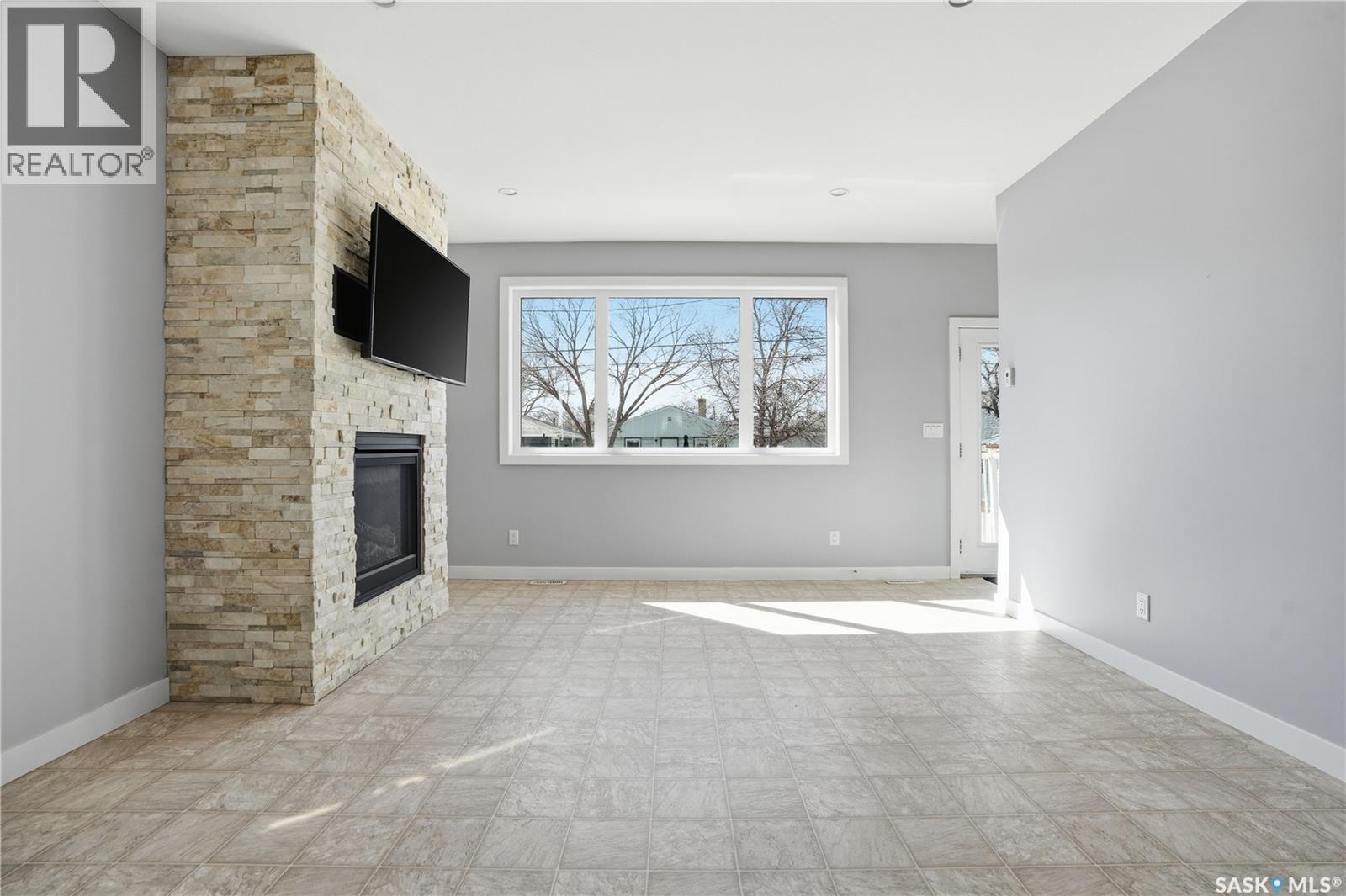 2168 Wascana Street, Regina, Saskatchewan  S4T 4J9 - Photo 13 - SK033045