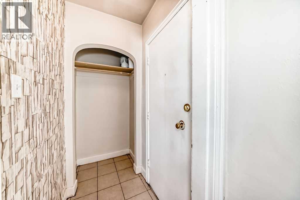 1610 40 Street SW, Calgary, Alberta  T3C 1W9 - Photo 4 - A2297012