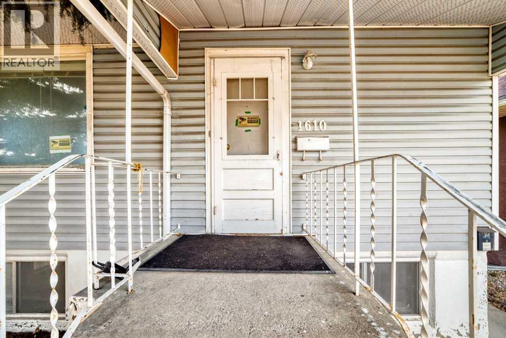 1610 40 Street SW, Calgary, Alberta  T3C 1W9 - Photo 3 - A2297012