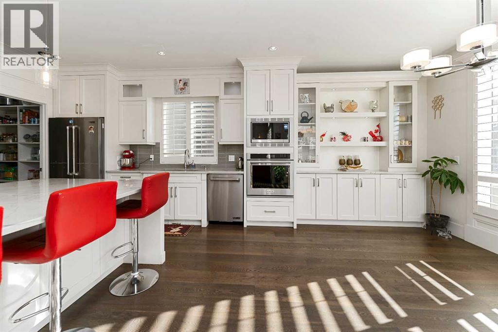 129 Kinniburgh Gardens, Chestermere, Alberta  T1X 0R7 - Photo 12 - A2301272