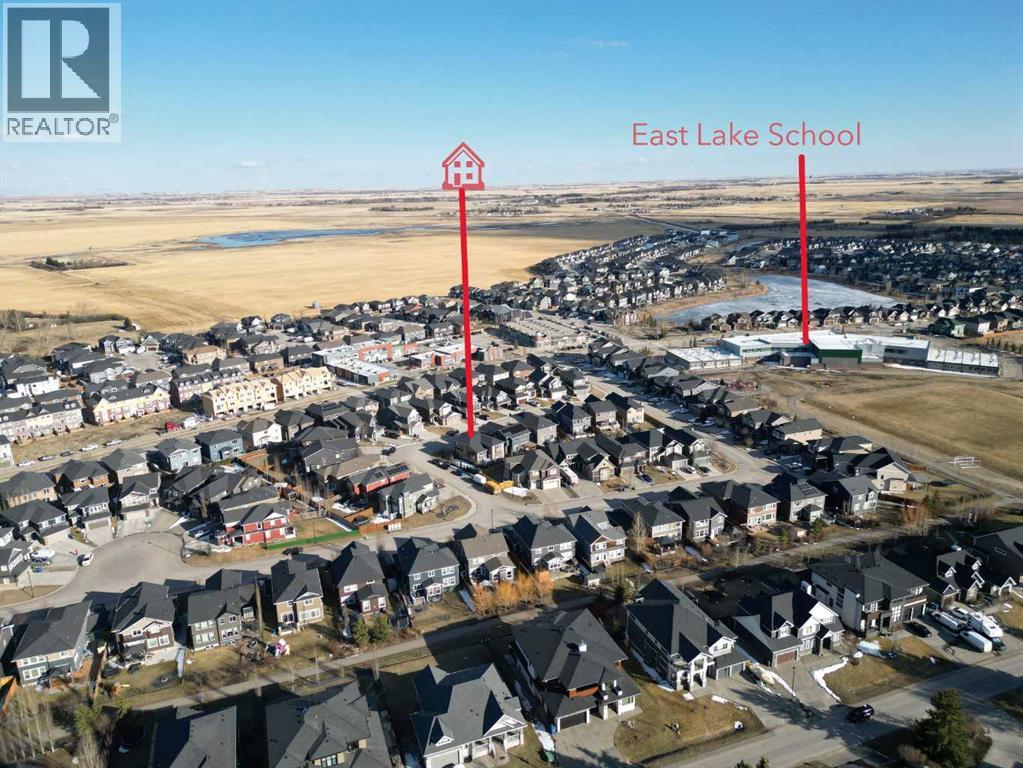 129 Kinniburgh Gardens, Chestermere, Alberta  T1X 0R7 - Photo 45 - A2301272