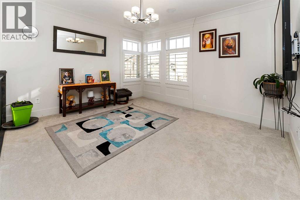 129 Kinniburgh Gardens, Chestermere, Alberta  T1X 0R7 - Photo 21 - A2301272