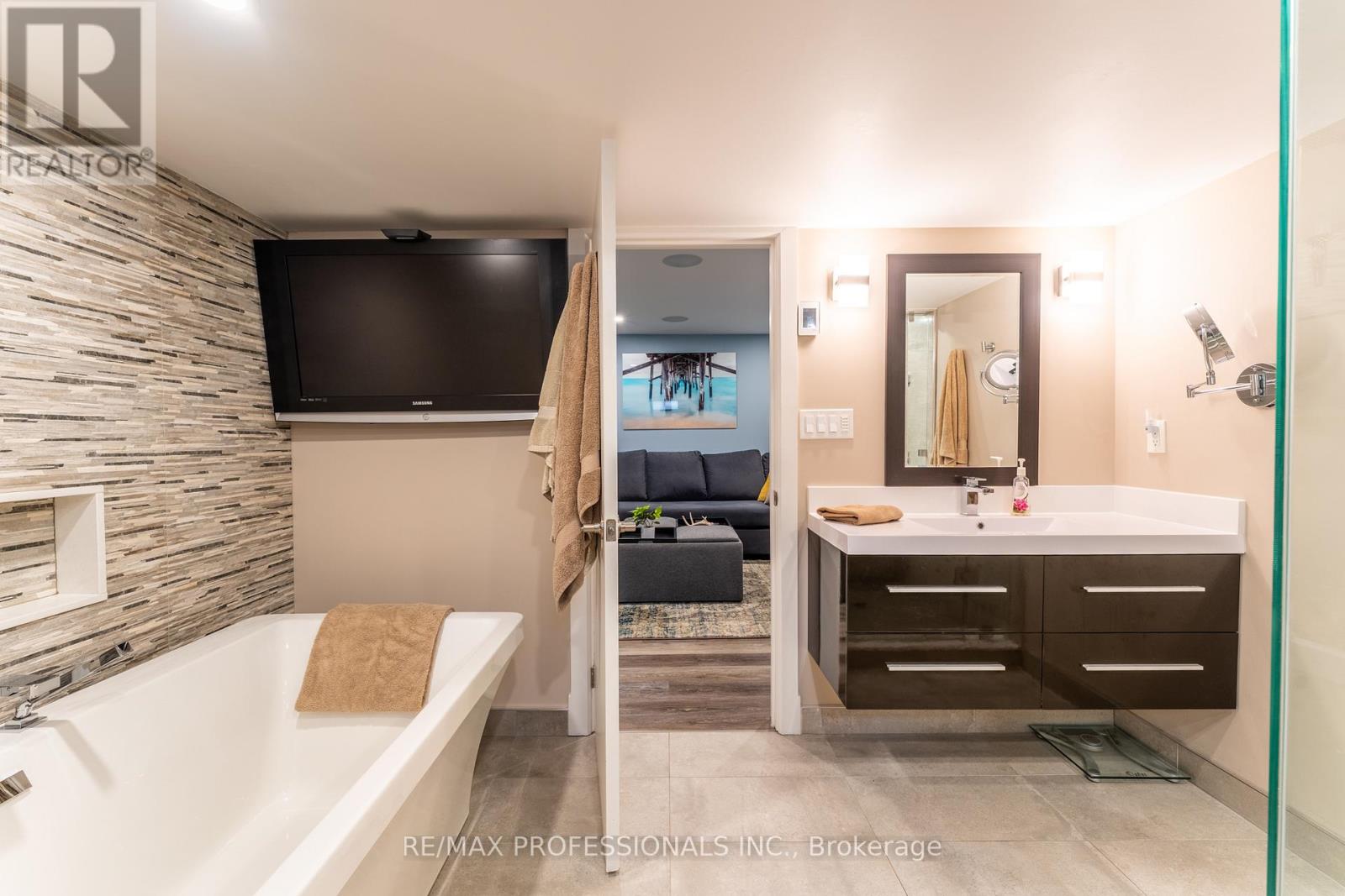 2605 Lundene Road, Mississauga, Ontario  L5J 3Y8 - Photo 33 - W13009782