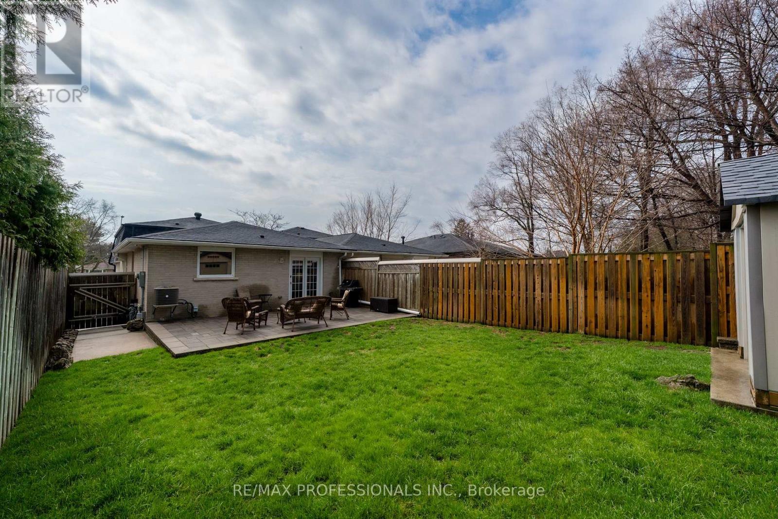 2605 Lundene Road, Mississauga, Ontario  L5J 3Y8 - Photo 40 - W13009782