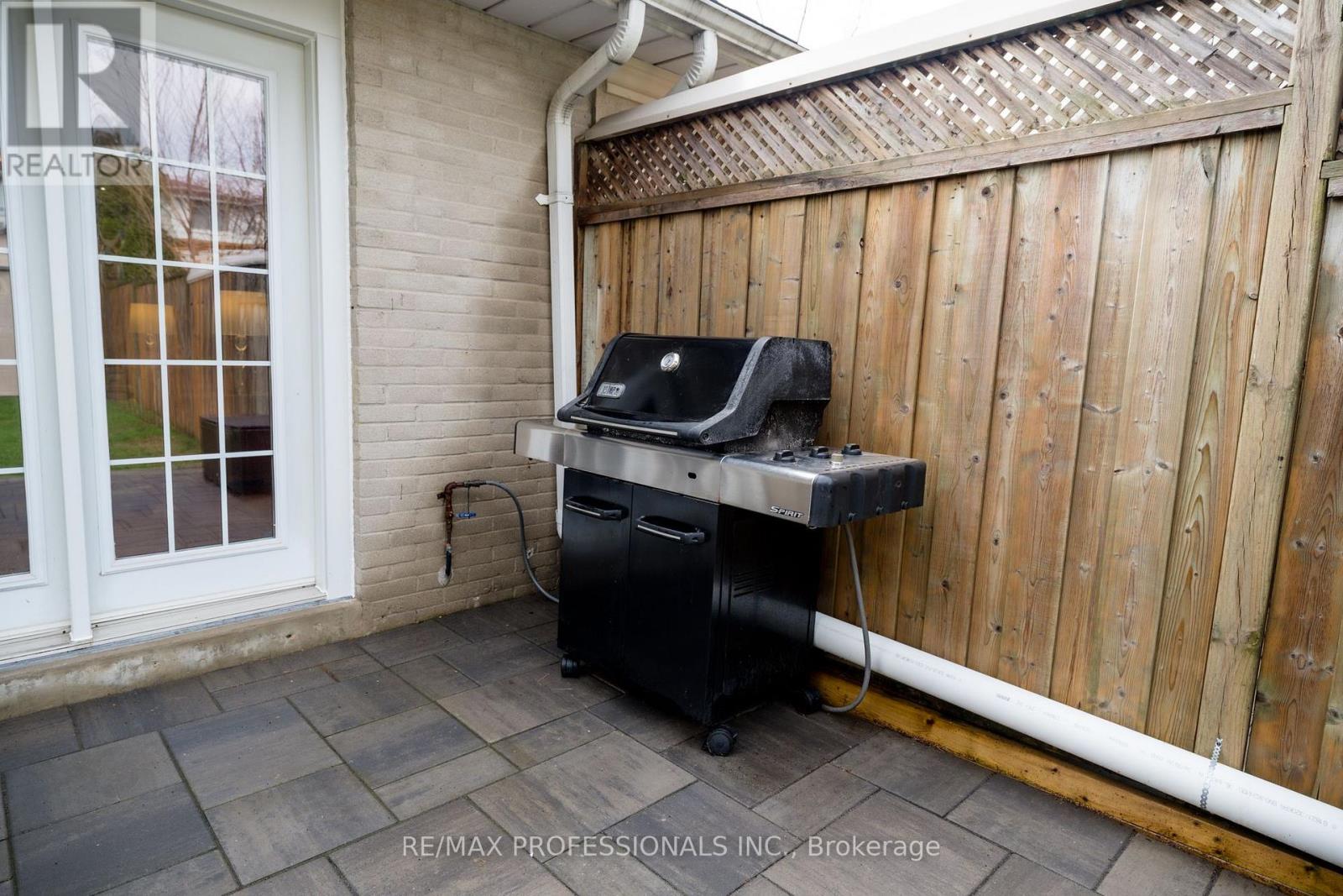 2605 Lundene Road, Mississauga, Ontario  L5J 3Y8 - Photo 43 - W13009782