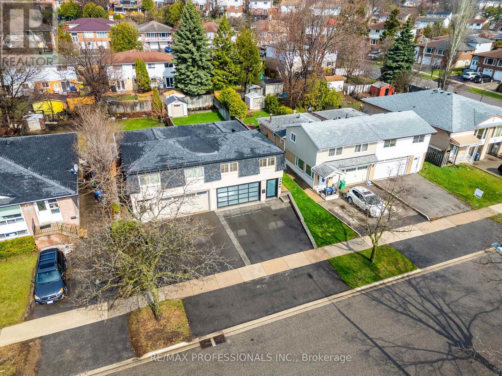 2605 Lundene Road, Mississauga, Ontario  L5J 3Y8 - Photo 46 - W13009782