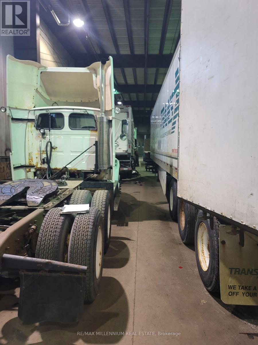 1 - 1199 Cardiff Boulevard, Mississauga, Ontario  L5S 1P8 - Photo 6 - W13009790