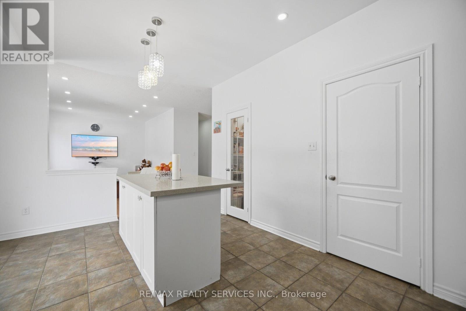 56 Iron Block Drive, Brampton, Ontario  L7A 0J1 - Photo 20 - W13009796