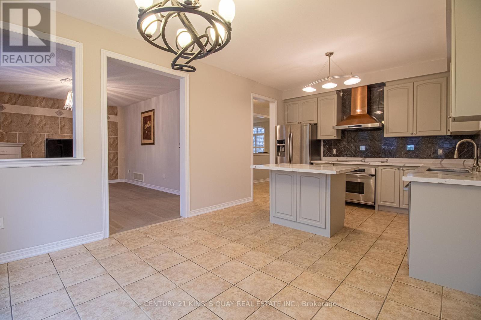 6 Messina Avenue, Brampton, Ontario  L6Y 0M6 - Photo 19 - W13009830