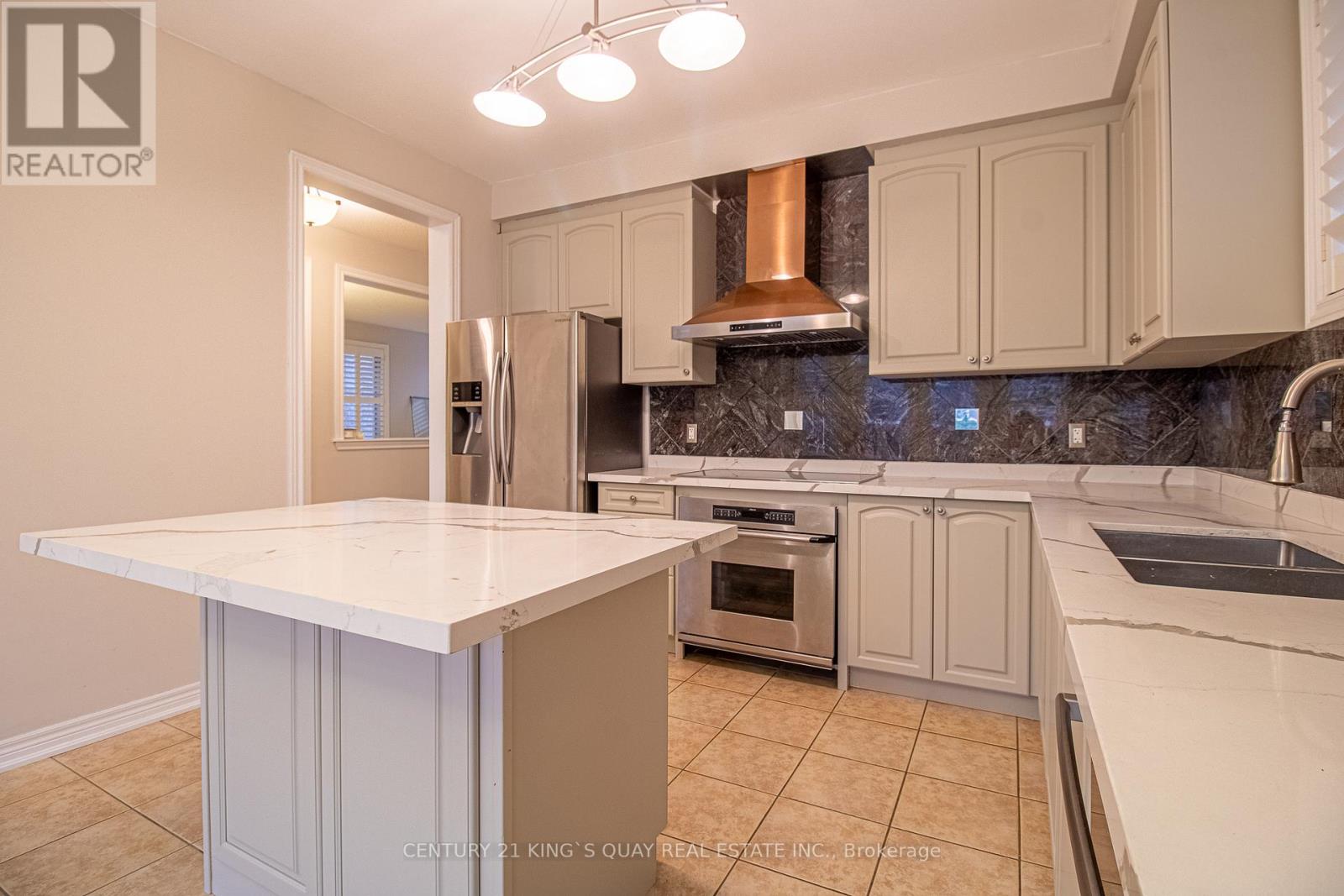 6 Messina Avenue, Brampton, Ontario  L6Y 0M6 - Photo 20 - W13009830