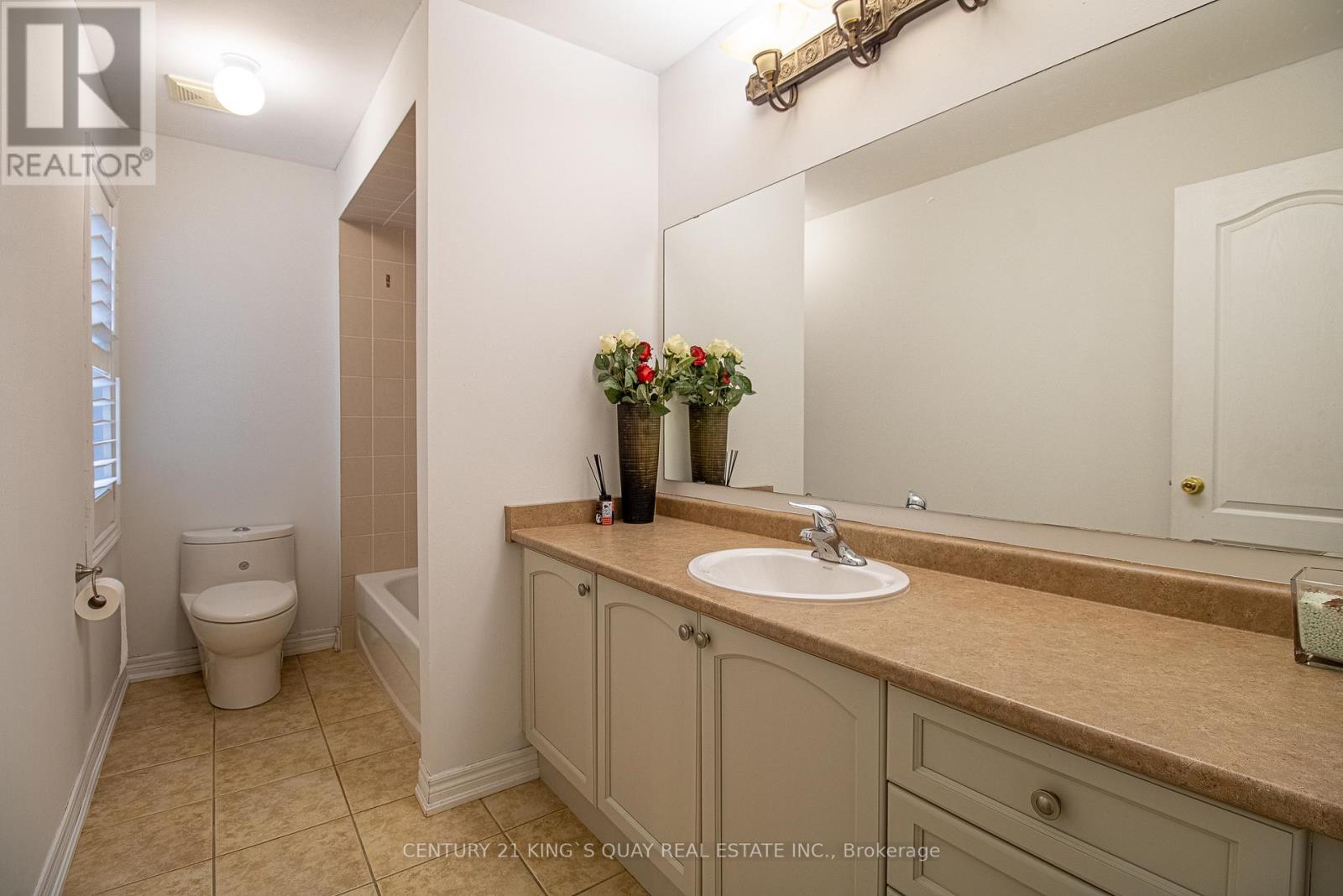 6 Messina Avenue, Brampton, Ontario  L6Y 0M6 - Photo 28 - W13009830