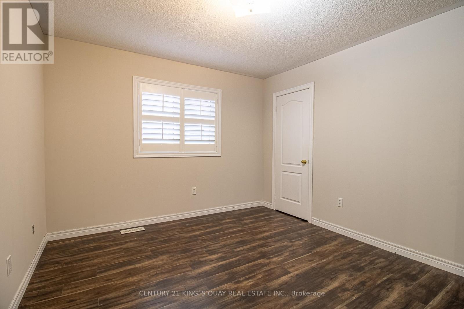 6 Messina Avenue, Brampton, Ontario  L6Y 0M6 - Photo 34 - W13009830