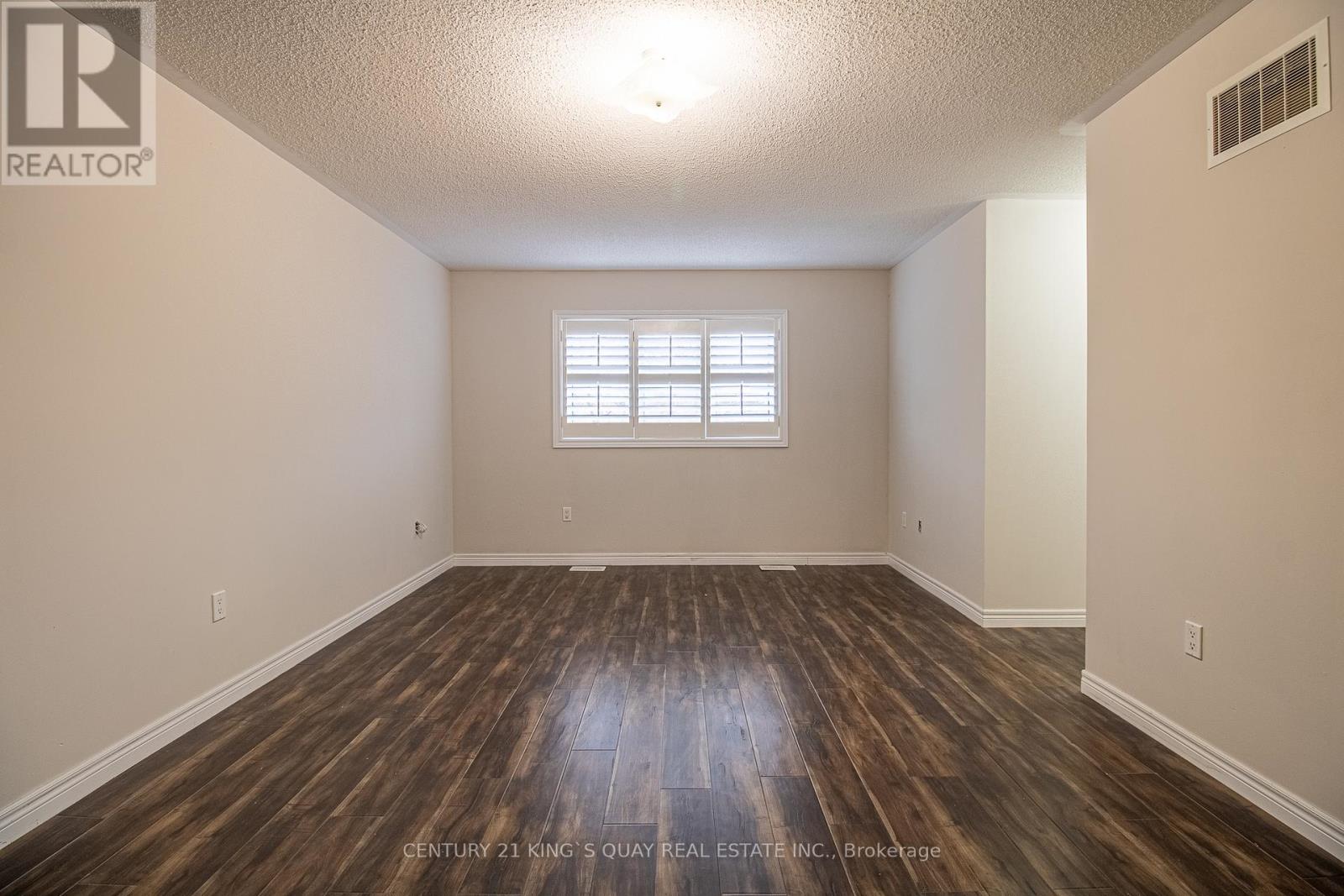 6 Messina Avenue, Brampton, Ontario  L6Y 0M6 - Photo 38 - W13009830