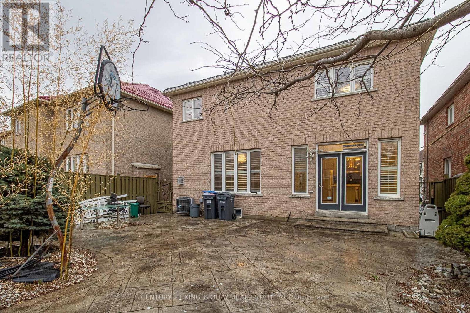 6 Messina Avenue, Brampton, Ontario  L6Y 0M6 - Photo 47 - W13009830