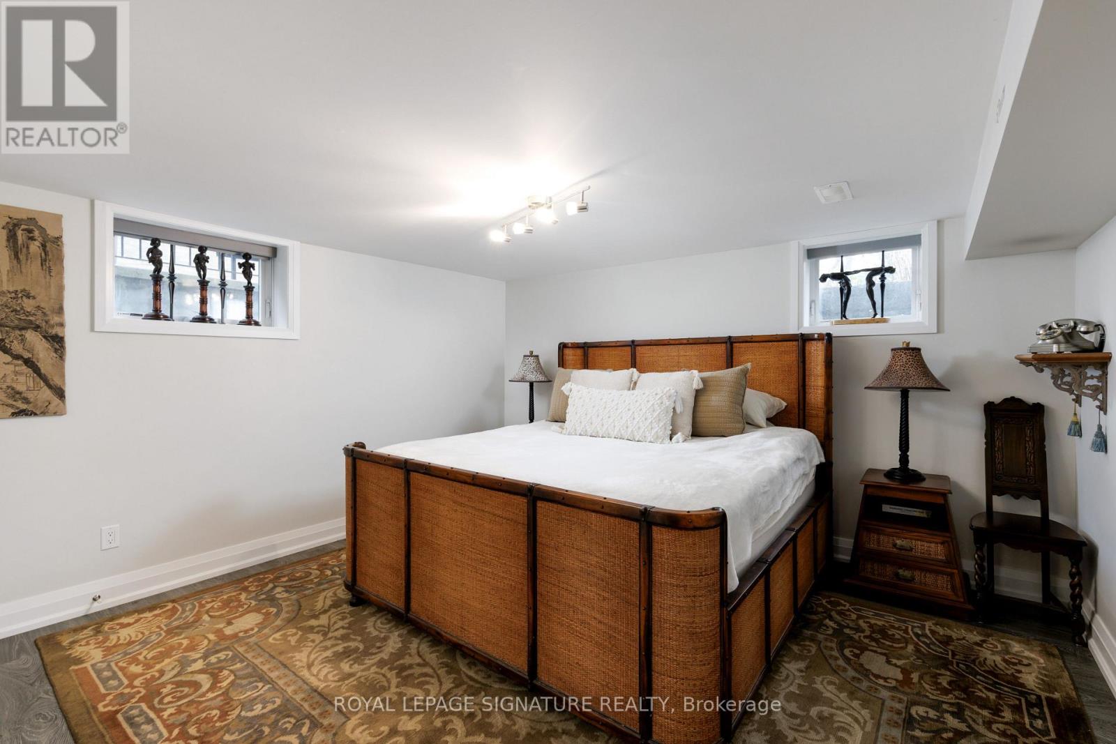 25 Varley Lane, Toronto (Kingsway South), Ontario  M8X 0A9 - Photo 27 - W13009832