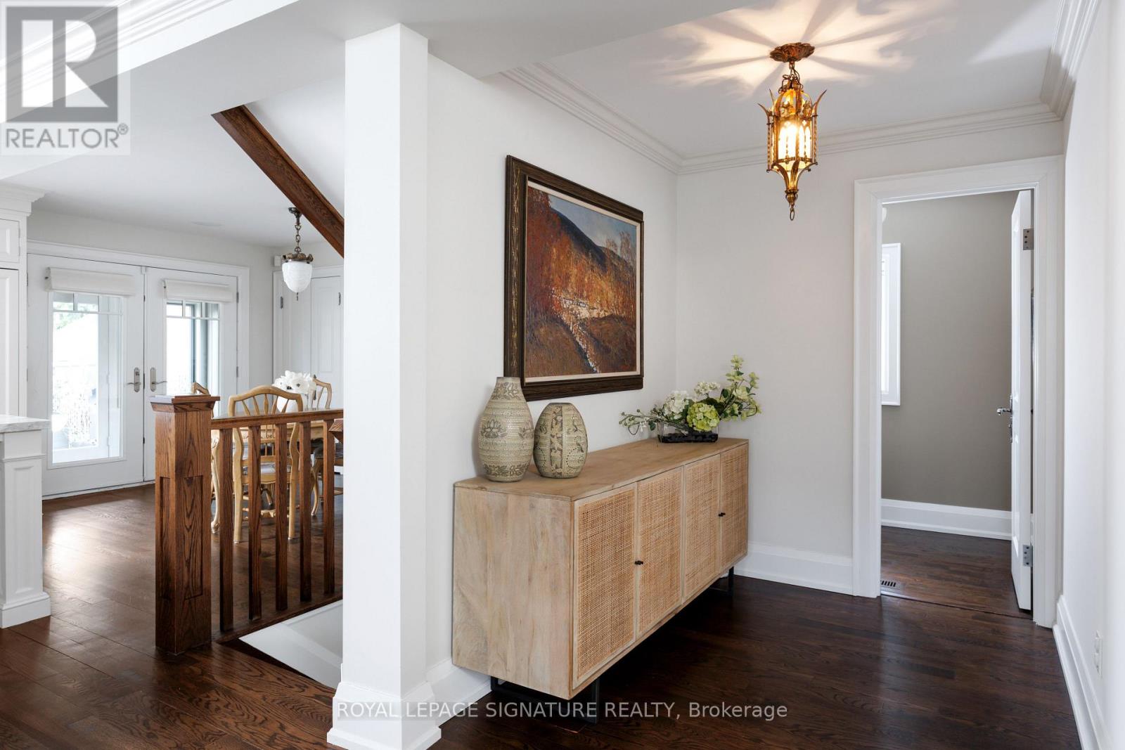 25 Varley Lane, Toronto (Kingsway South), Ontario  M8X 0A9 - Photo 8 - W13009832